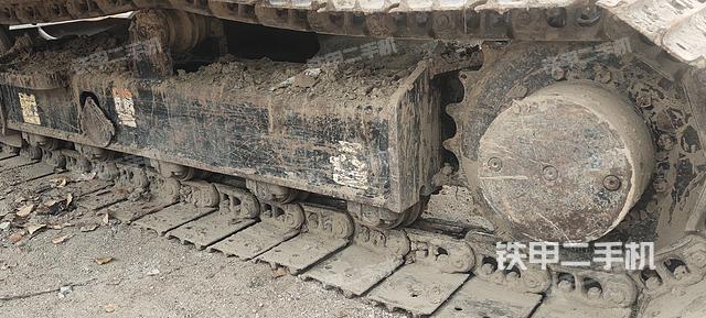 单侧履带整体（整机外观）