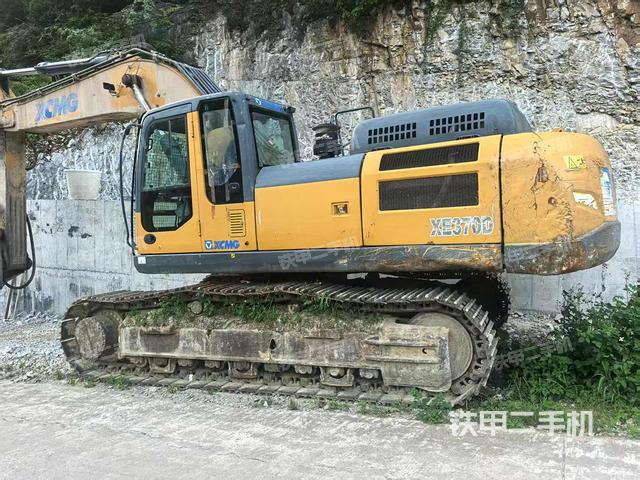徐工XE370DK挖掘机