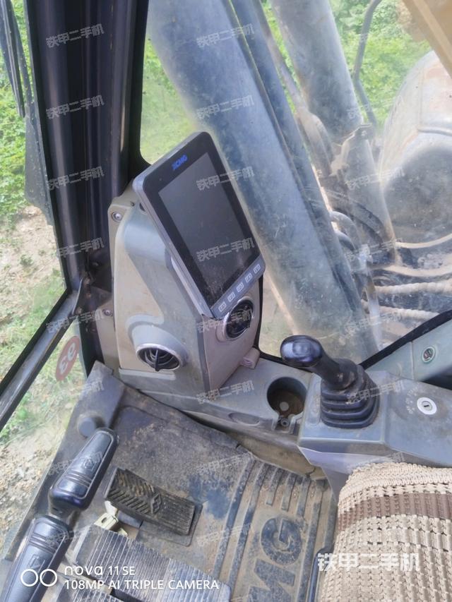 显示屏 （驾驶室部分）