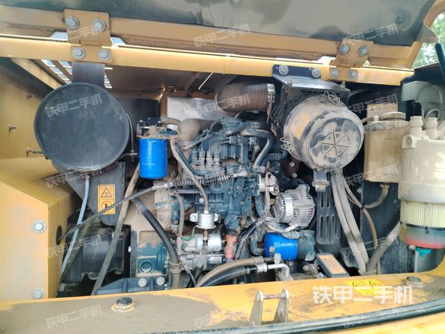 发动机整体俯视（整机外观）