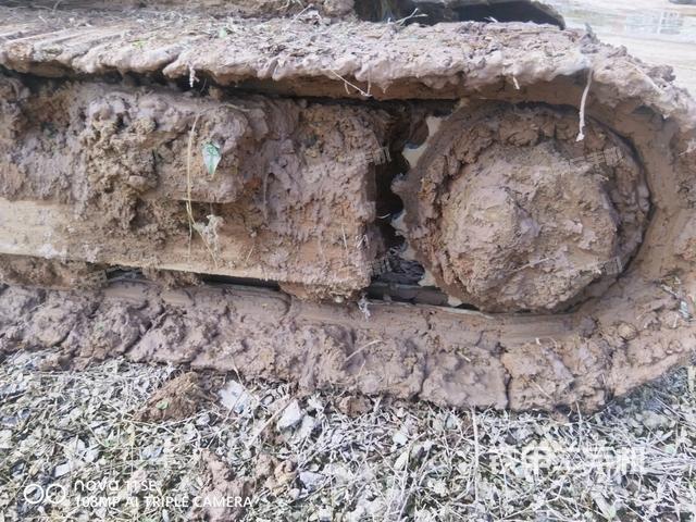 左侧行走马达盖板（行走机构）