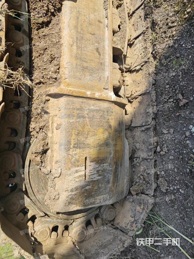 左導(dǎo)向輪（行走機構(gòu)）