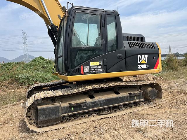 驾驶室整体（整机外观）