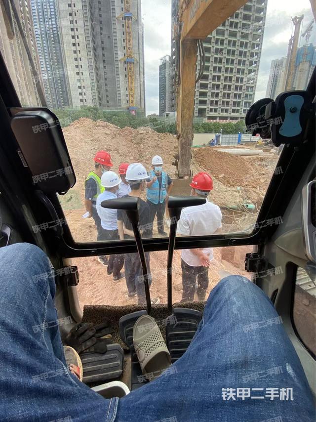 驾驶室整体（整机外观）