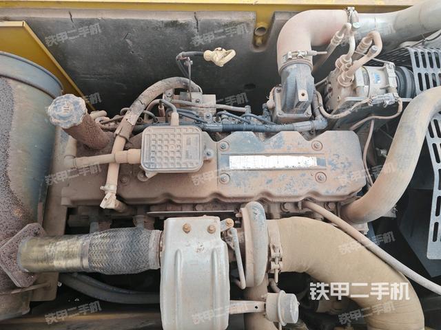 气门室盖螺丝特写（上车部件）