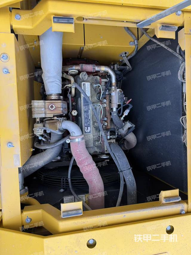 發(fā)動機(jī)整體俯視（整機(jī)外觀）