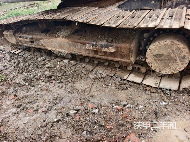 單側履帶整體（整機外觀）