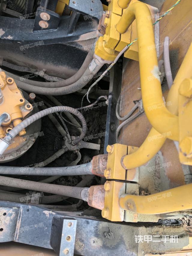 驾驶室顶部俯视（上车部件）