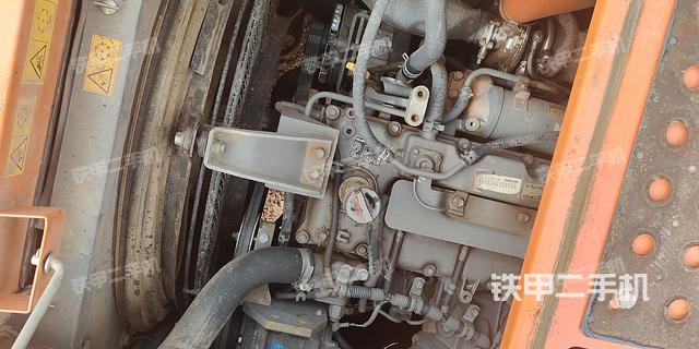 发动机整体俯视（整机外观）