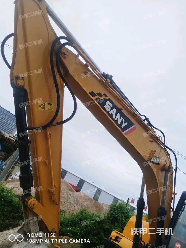 小臂整体左后（工作和回转装置）