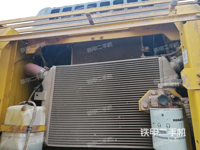 散熱器正面（大件艙室）