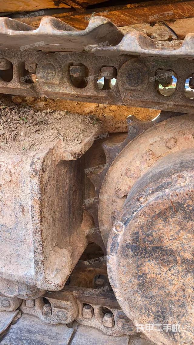 单侧履带整体（整机外观）