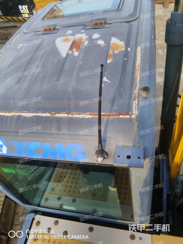 駕駛室頂部俯視（上車部件）