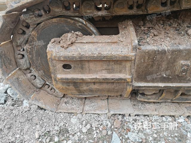 左导向轮（行走机构）