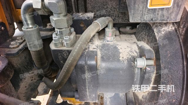 液壓泵室（大件艙室）