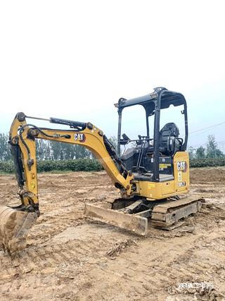 卡特彼勒CAT®301.7 CR 微型液压挖掘机实拍图片
