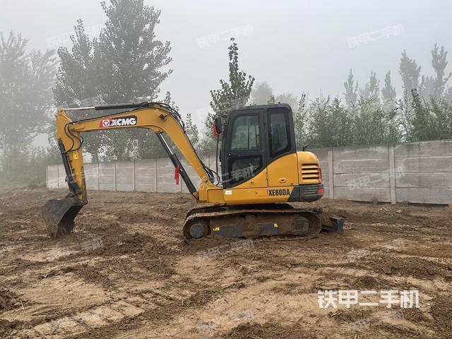 徐工XE60DA挖掘机