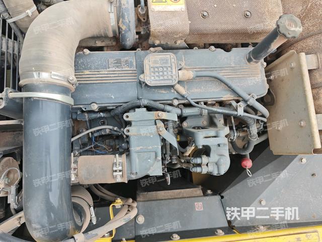 氣門室蓋螺絲特寫（上車部件）