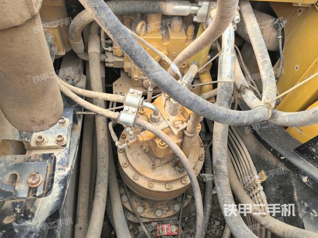 駕駛室頂部俯視（上車部件）