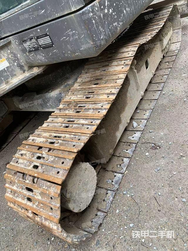 单侧履带整体（整机外观）