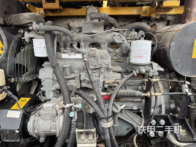 发动机整体俯视（整机外观）