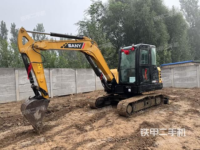 驾驶室整体（整机外观）