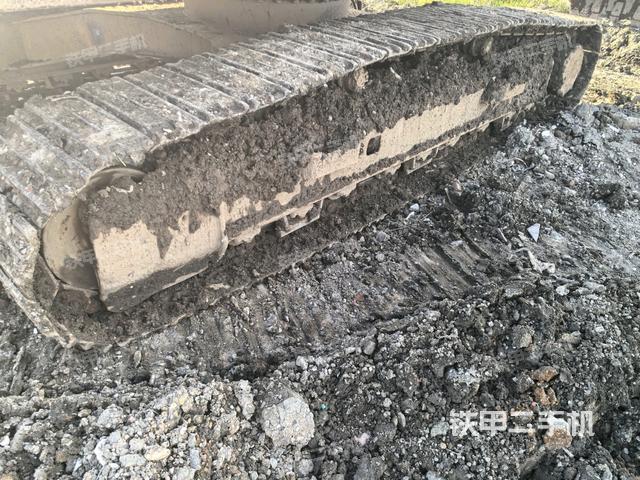 右側(cè)行走馬達(dá)蓋板（行走機(jī)構(gòu)）