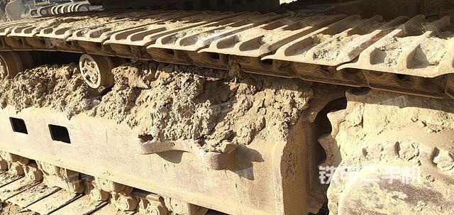 单侧履带整体（整机外观）