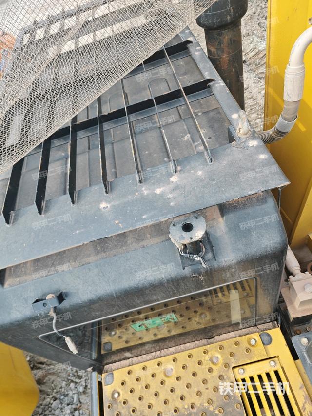 驾驶室顶部俯视（上车部件）