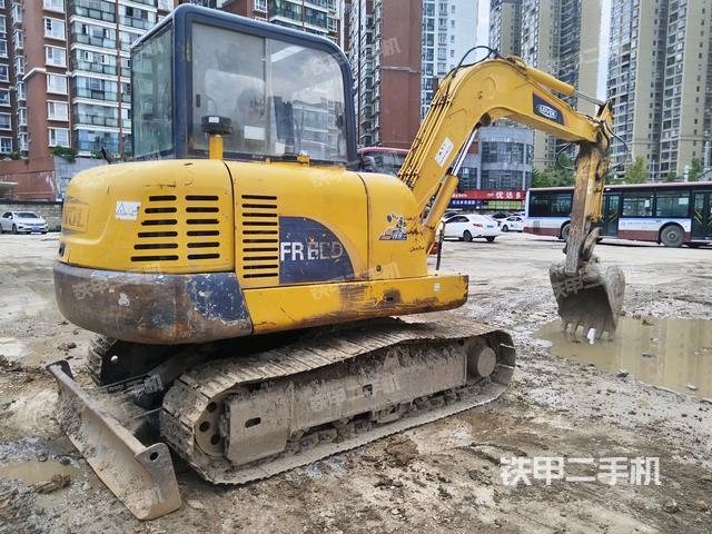 右后45（整機外觀）