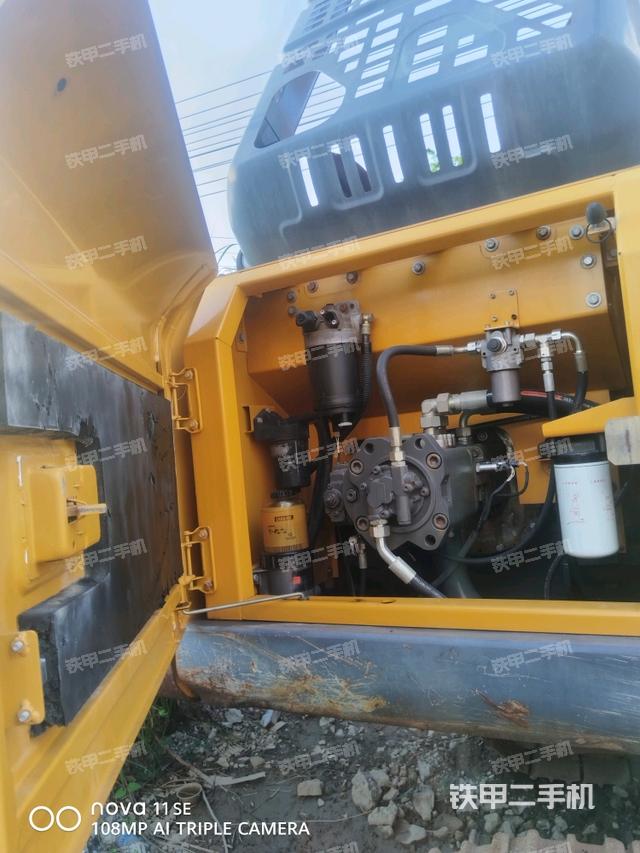 液壓泵室（大件艙室）