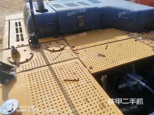 中央回转接头特写（上车部件）