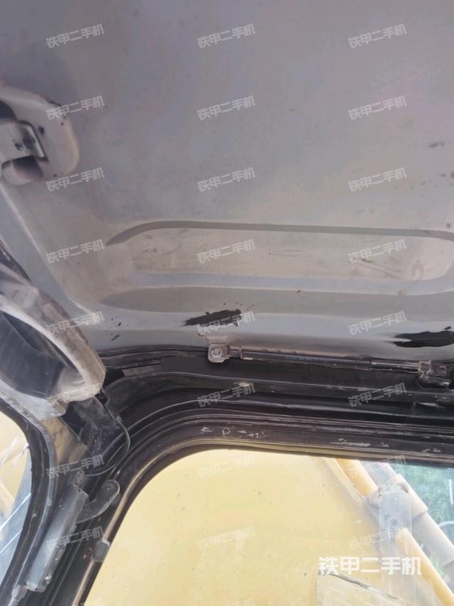 座椅后部（駕駛室部分）