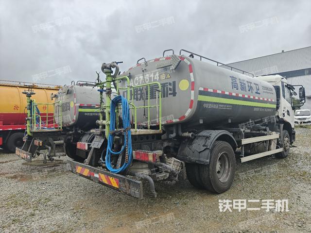 整机右后45°（设备外观及核心部件）