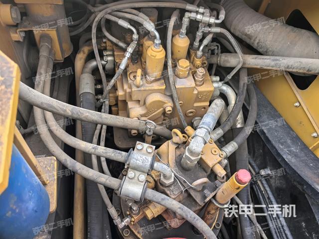 驾驶室顶部俯视（上车部件）