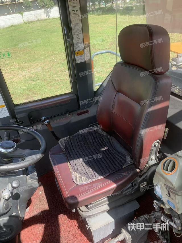 驾驶室操作台（整机外观及大件）