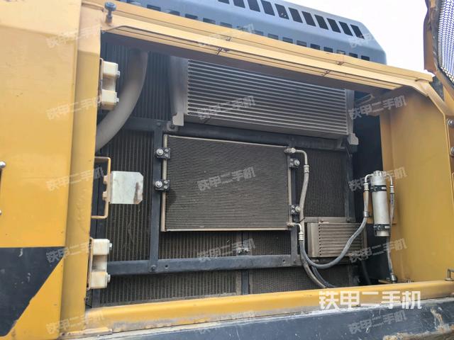 液压泵室（大件舱室）