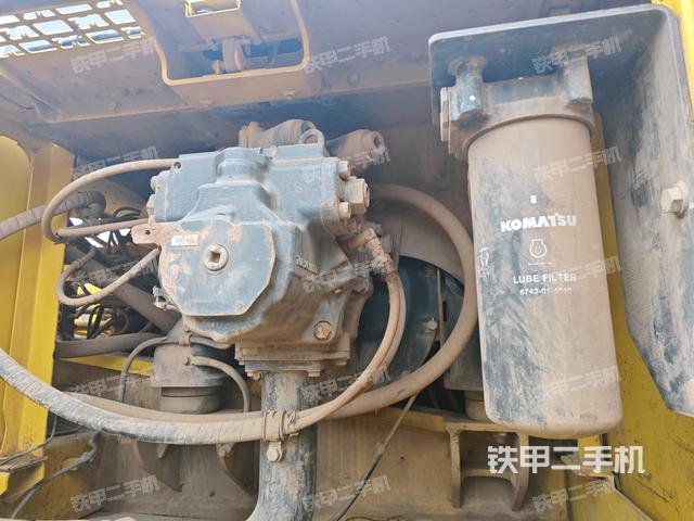 液壓泵斜45?右（大件艙室）