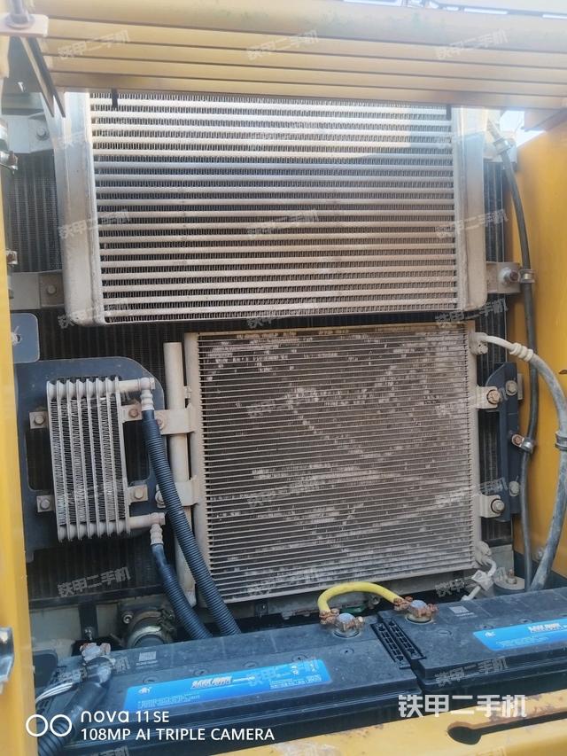 散熱器正面（大件艙室）