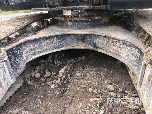 大臂根部?斜視（工作和回轉(zhuǎn)裝置）