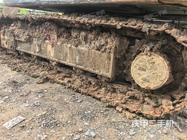 左側履帶整體?（行走機構）