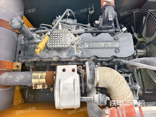 发动机整体俯视（整机外观）