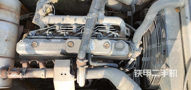 發(fā)動(dòng)機(jī)整體俯視（整機(jī)外觀）