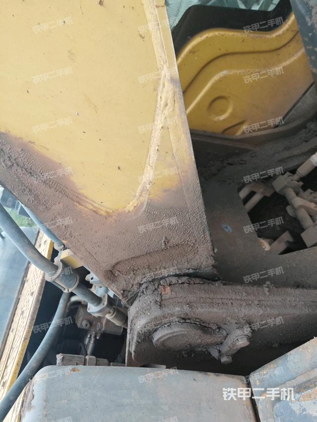 大臂根部 斜视（工作和回转装置）