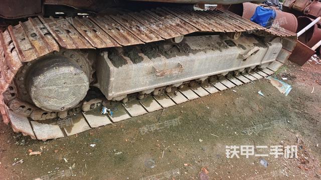 左側(cè)履帶整體?（行走機構(gòu)）