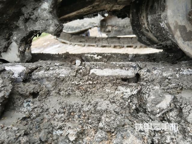 左導(dǎo)向輪（行走機構(gòu)）