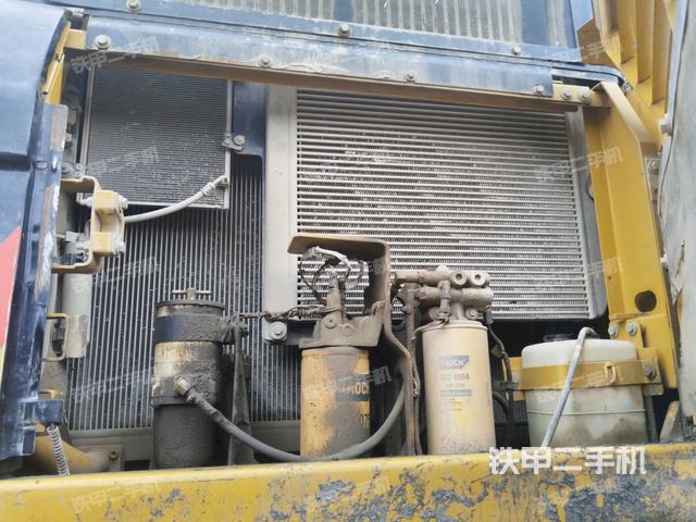 散熱器正面（大件艙室）