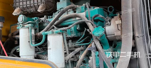 发动机左侧（整机外观及大件）