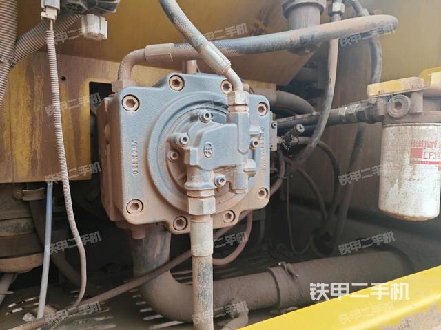 液压泵室（大件舱室）