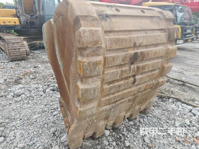 鏟斗45度（工作和回轉(zhuǎn)裝置）